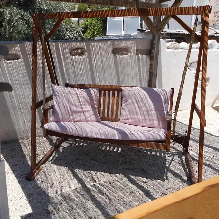 Evtihia - Mikri :-) A Holiday Pod For Two Δωμάτια σε οικογενειακή κατοικία *